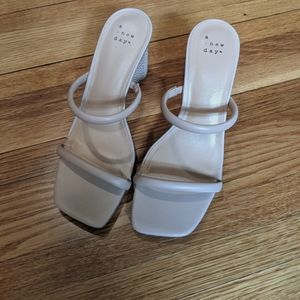 A New Day - Cass Square Toe Heels (nude)